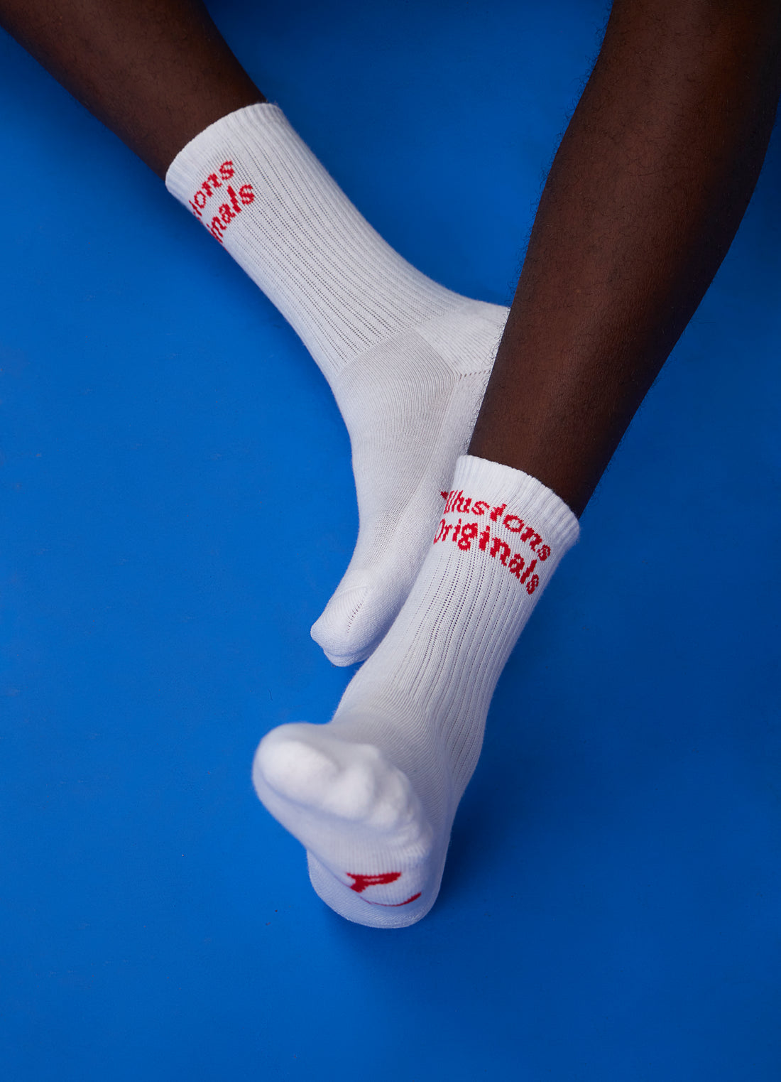 ILLUSIONS PREMIUM JACQUARD SOCK (WHITE AND RED)